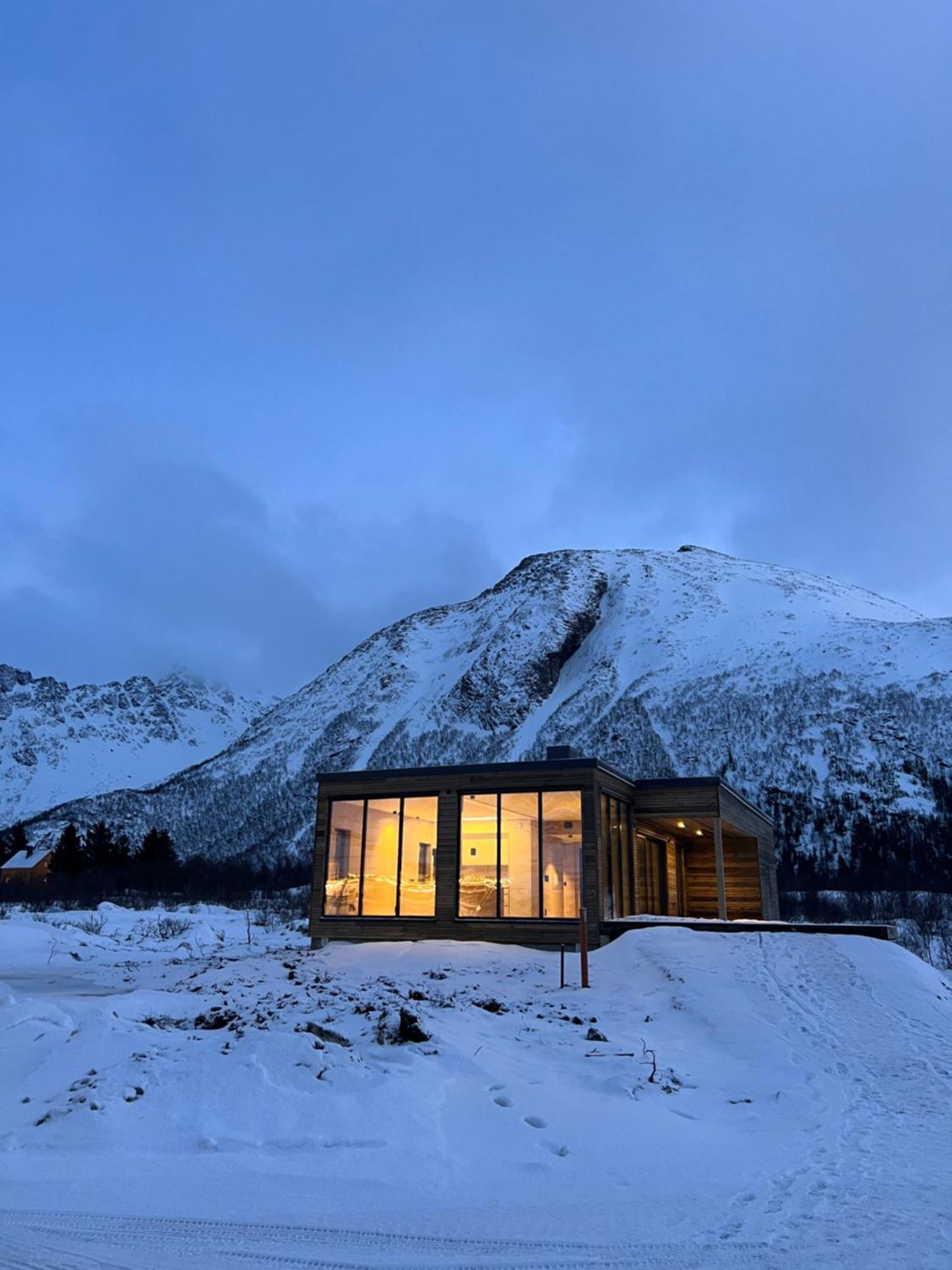 Lyngvaer Luggombu Villa Kleppstad Eksteriør billede